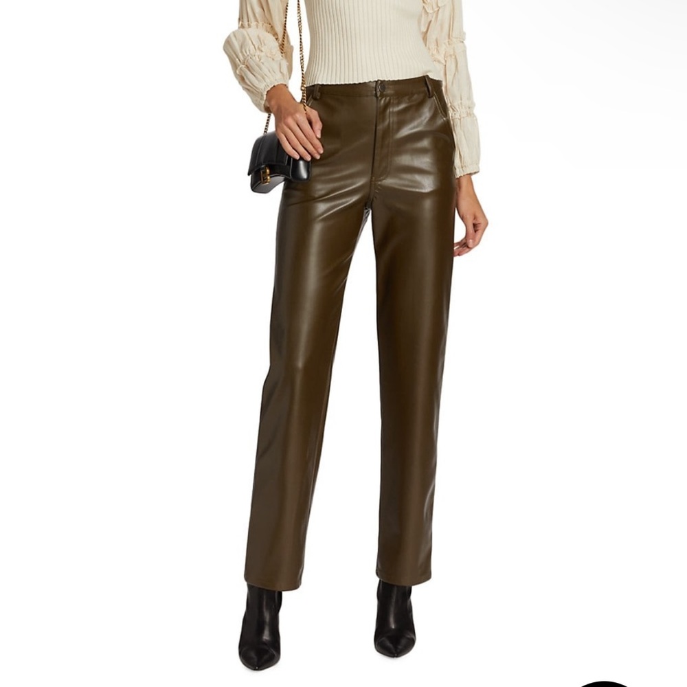 EN SAISON
Lana Vegan Leather Trousers BUT IN BLACK